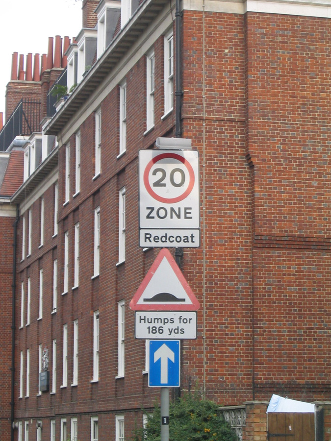 IMG_3497_a.jpg - 186, right. London, England