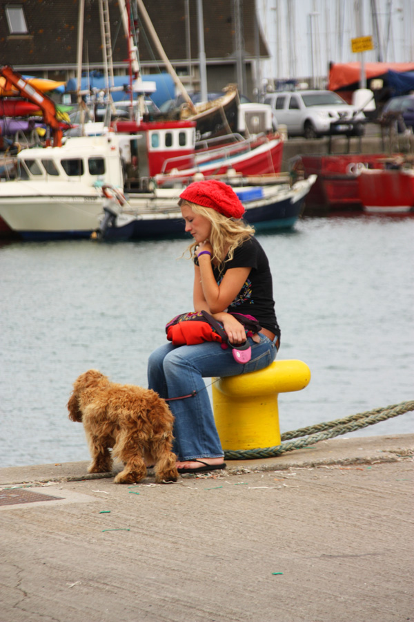 IMG_8579_a.jpg - Waiting in the harbor, Howth, Ireland