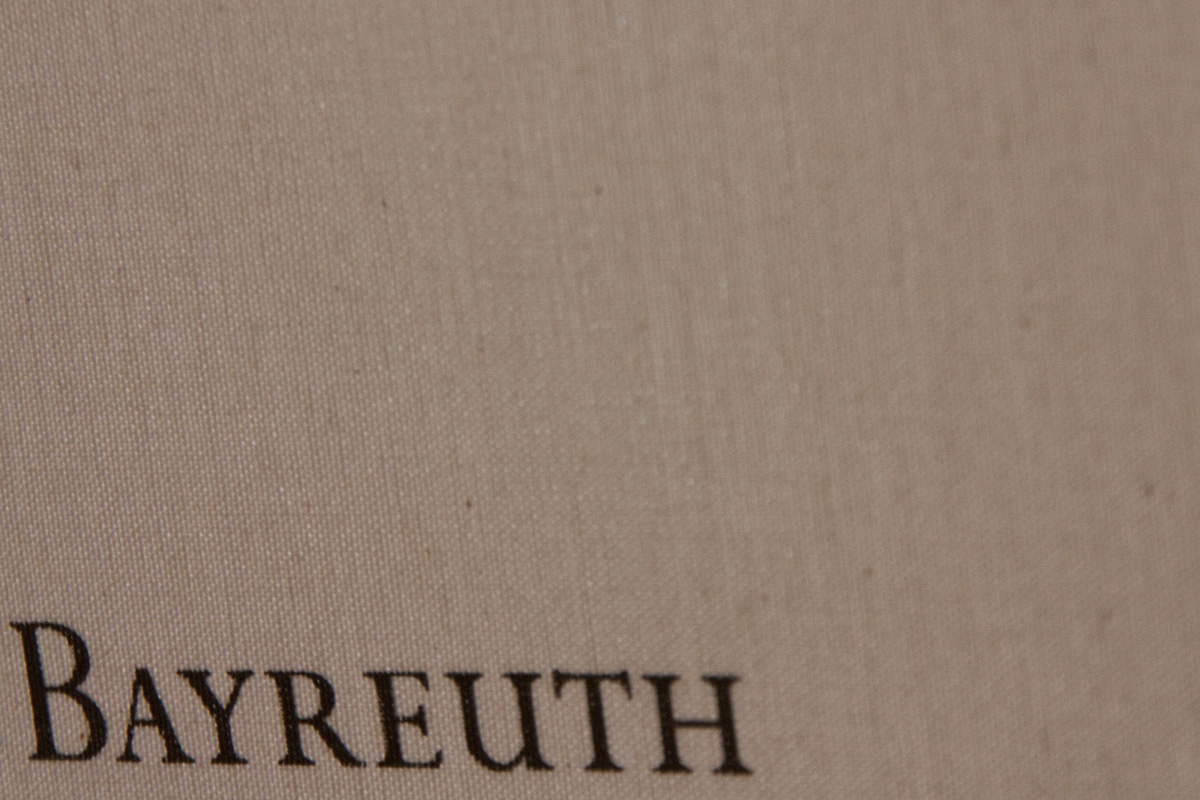 IMG_6677_a.jpg - Curtain at Neues Schloss, Bayreuth, Germany