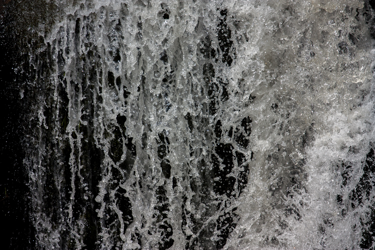 IMG_7530-1.jpg - Waterfall